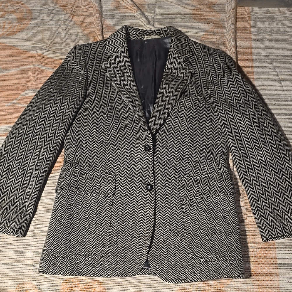 Men's Vintage Polish Black and Gray Herringbone Blazer